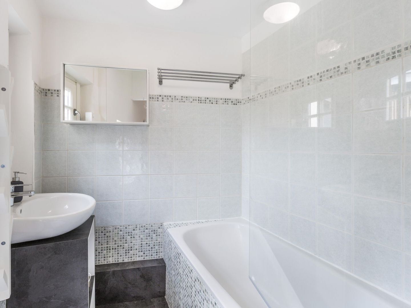 Ferienwohnung Drole De Dame By Cocoonr Rennes Exterior foto